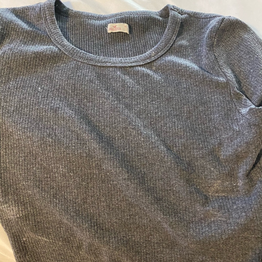 Hollister crop top